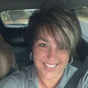 Meet your Posher, Angela